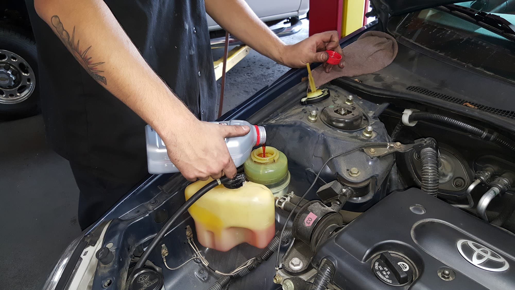 Tire Mounting, Road-Force Balancing & TPMS Reset